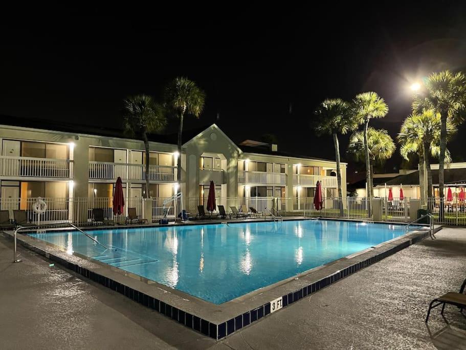 Newly Room In Cozy Hotel With Super Location To The Parks Kissimmee Exterior photo